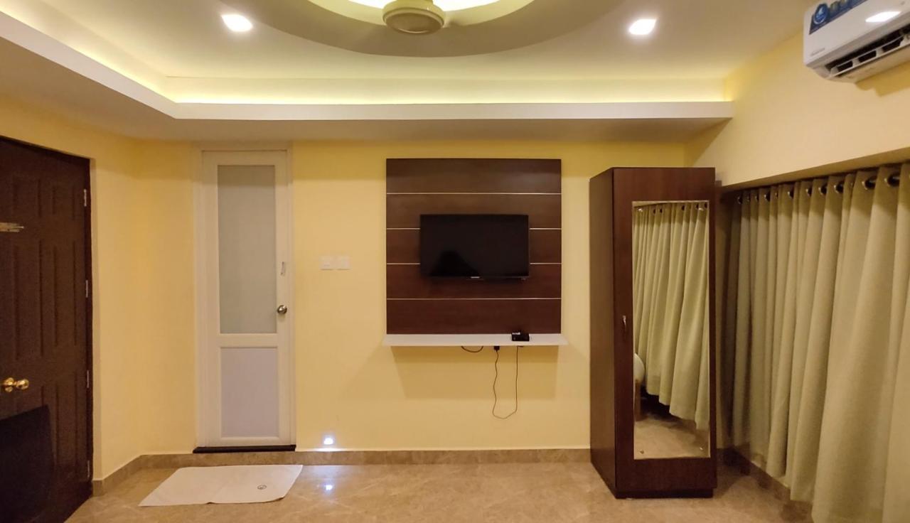 Hotel Green Plaza Thrissur Esterno foto