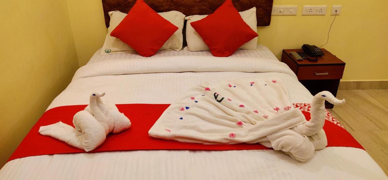 Hotel Green Plaza Thrissur Esterno foto