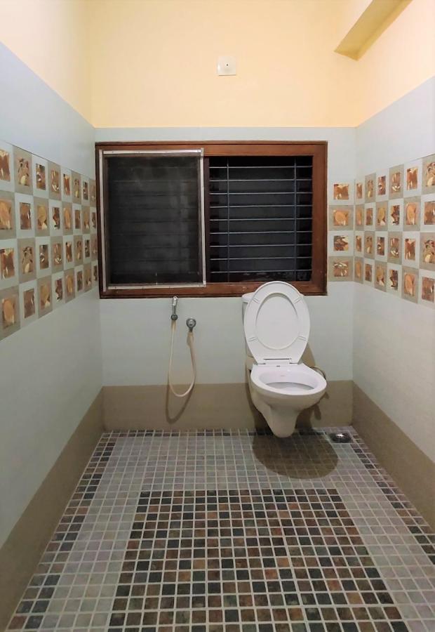 Hotel Green Plaza Thrissur Esterno foto