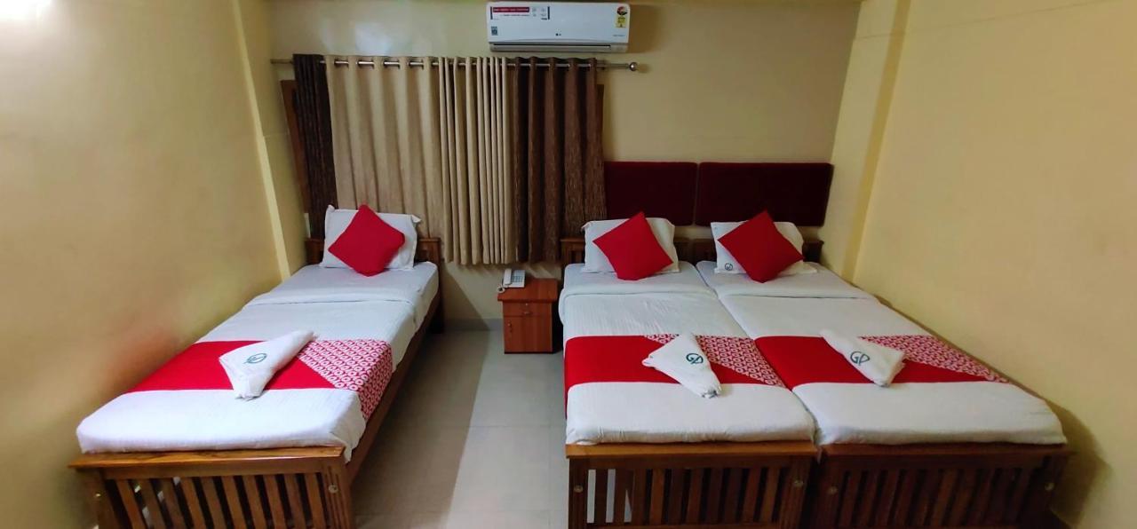 Hotel Green Plaza Thrissur Esterno foto
