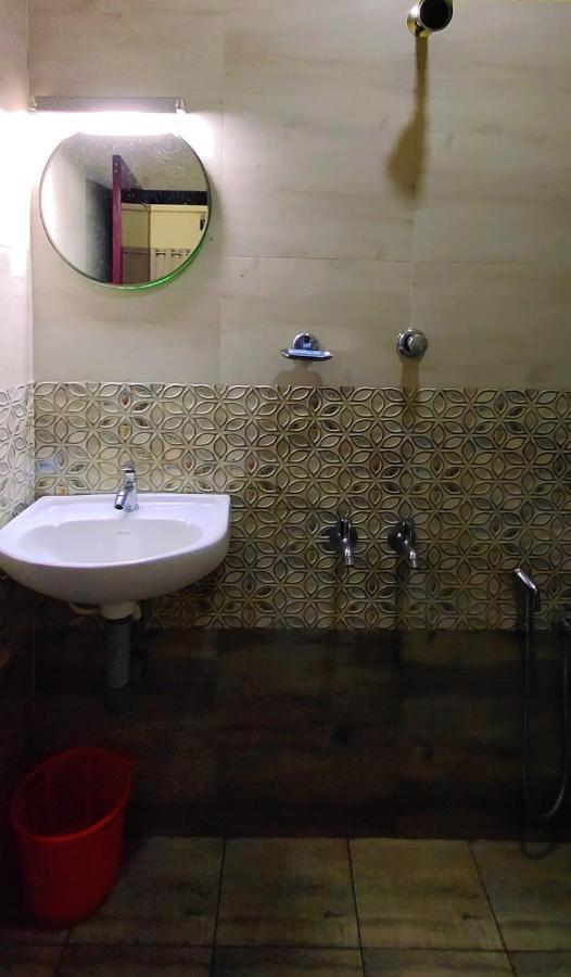 Hotel Green Plaza Thrissur Esterno foto